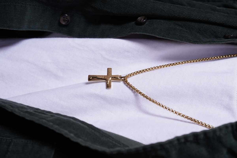 Emrys Liontin Set SAVIOR Titanium Anti Karat Kalung Liontin Salib Titanium Pria Wanita